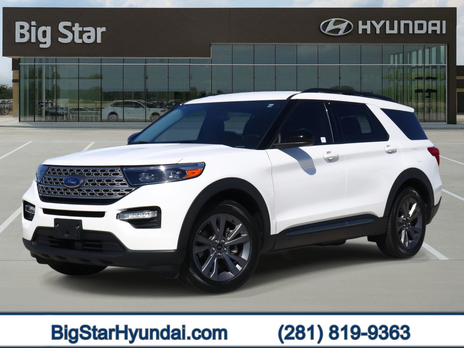 2024 Ford Explorer XLT's photo