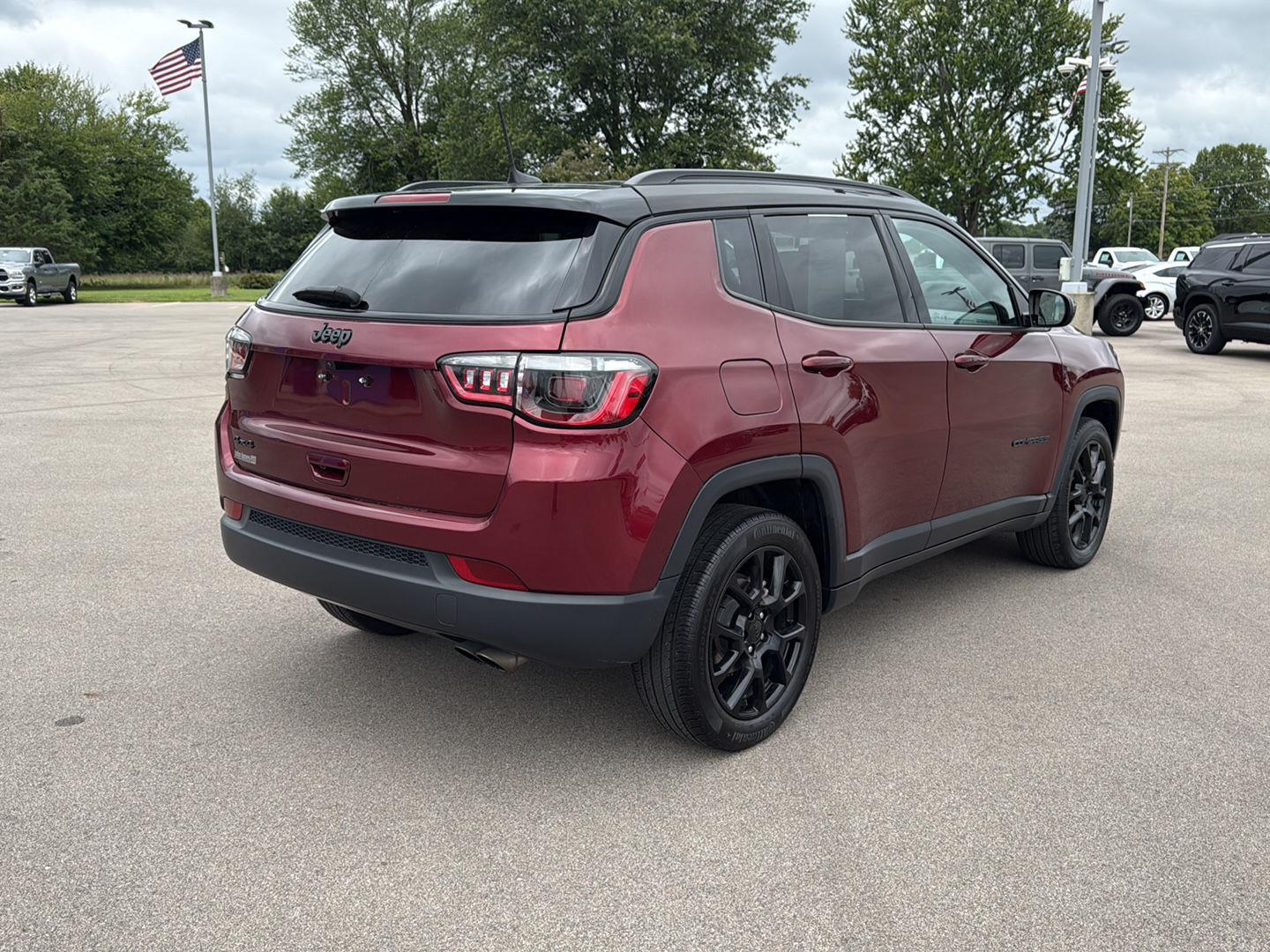 2022 Jeep Compass Altitude photo 14