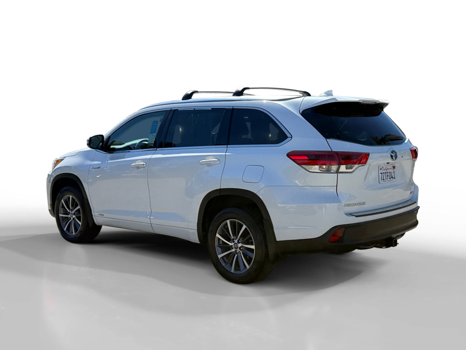 2017 Toyota Highlander Hybrid XLE photo 2