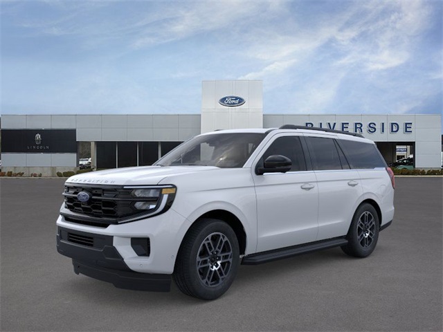 2025 Ford Expedition Active's photo