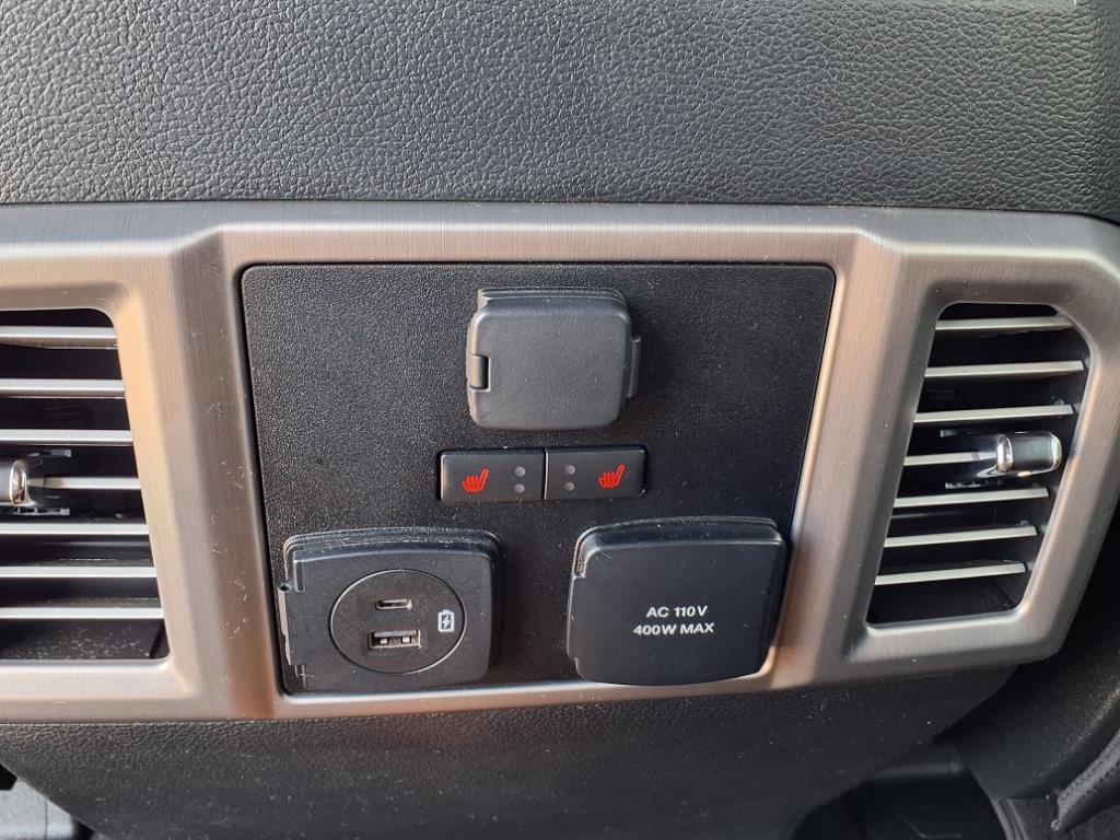 2020 Ford F-450 Platinum photo 26