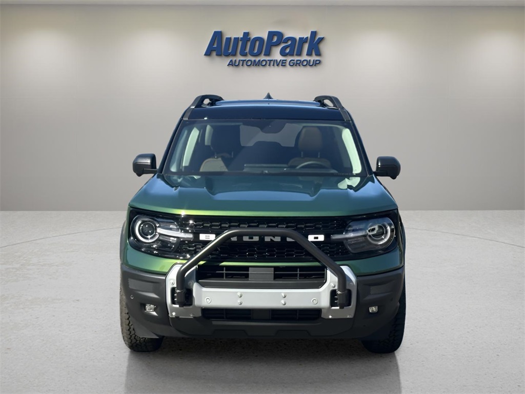 2025 Ford Bronco Sport Outer Banks photo 2