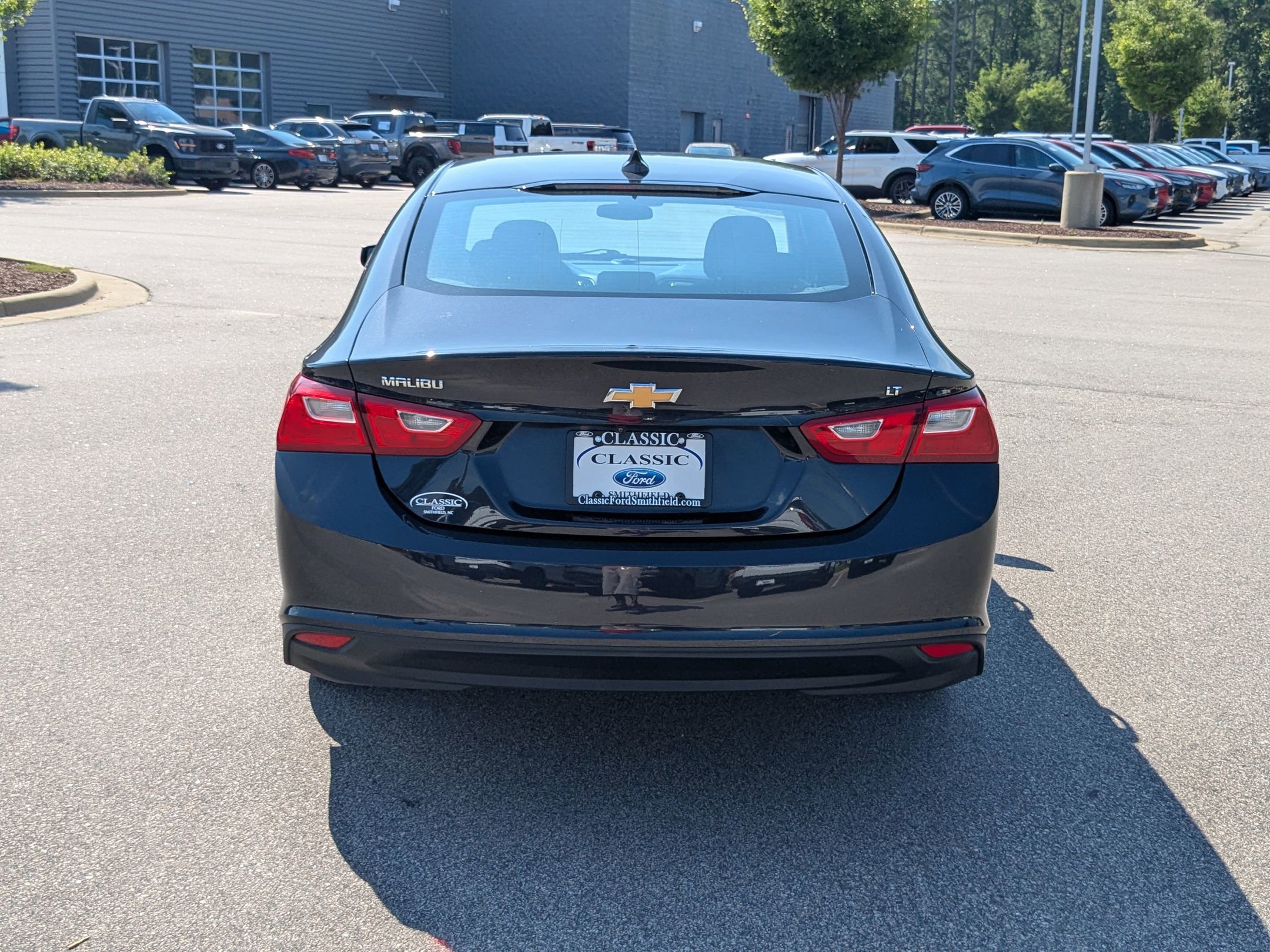 2023 Chevrolet Malibu 1LT photo 8