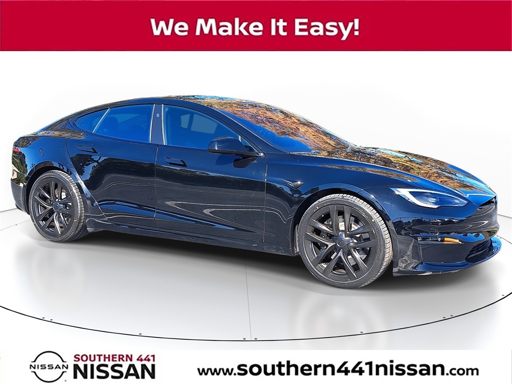 2022 Tesla Model S Base's photo