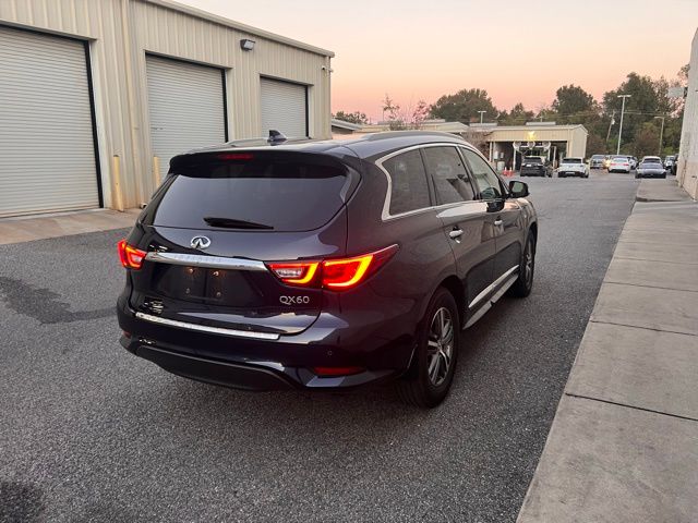 2020 Infiniti QX60 Luxe photo 4