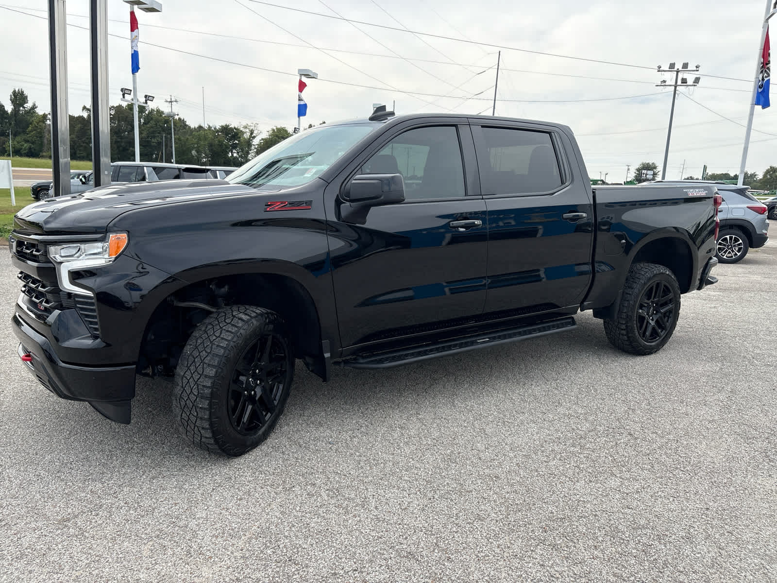 2023 Chevrolet Silverado 1500 LT Trail Boss photo 6