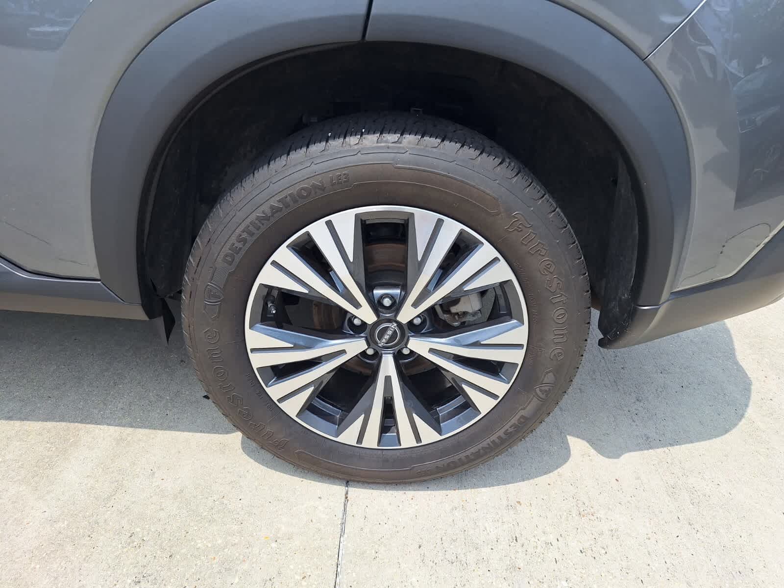 2023 Nissan Rogue SV photo 22