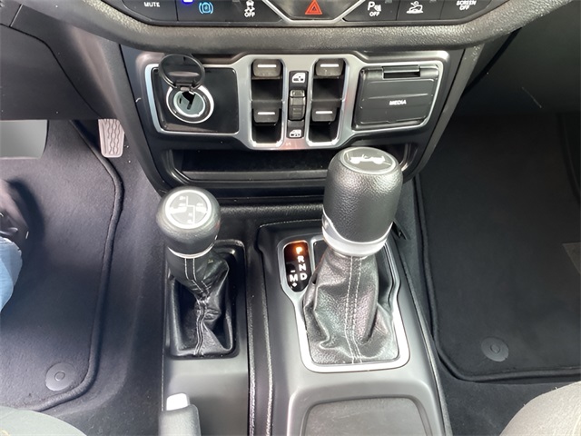 2024 Jeep Wrangler Sport S 4xe photo 20