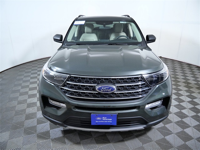 2023 Ford Explorer XLT photo 2