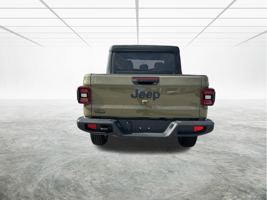 2025 Jeep Gladiator Sport photo 5