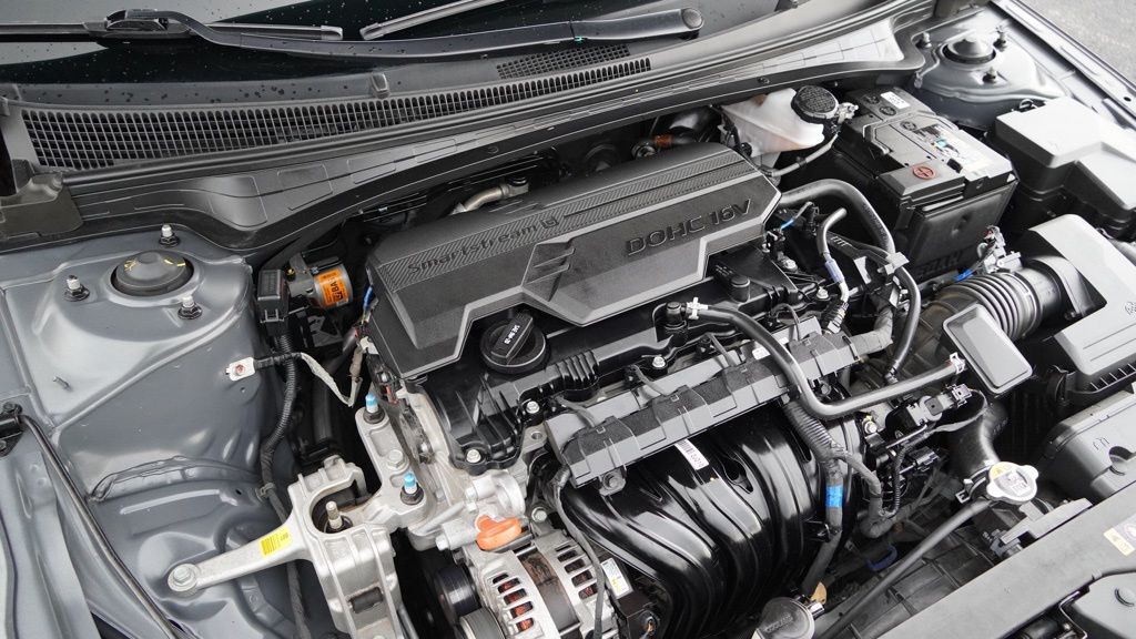 2024 Hyundai Elantra Limited photo 37