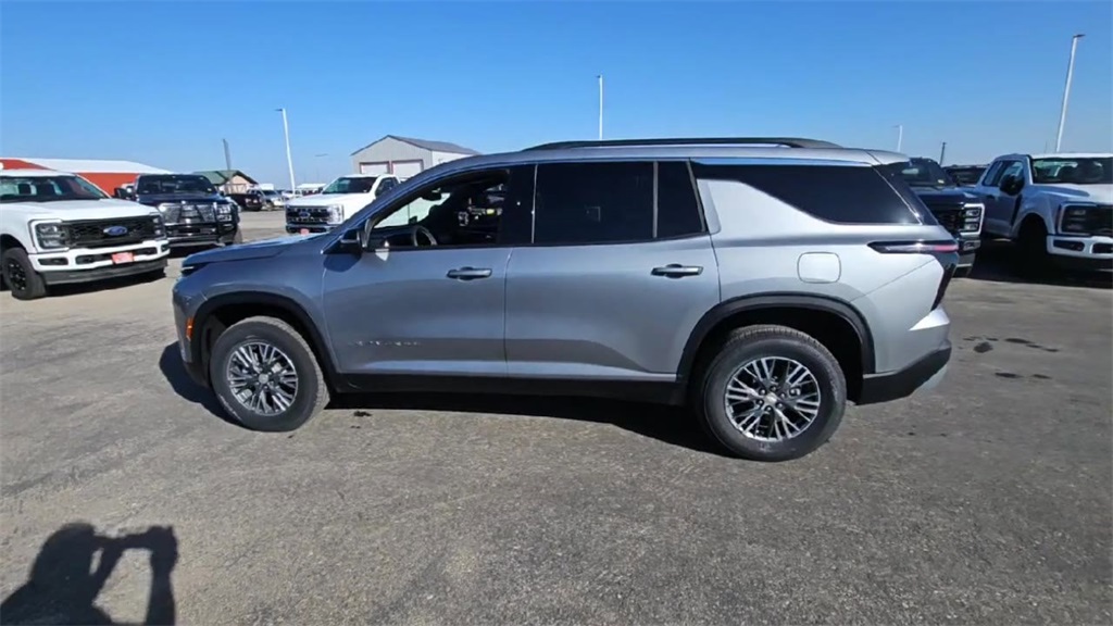 2026 Chevrolet Traverse photo 5