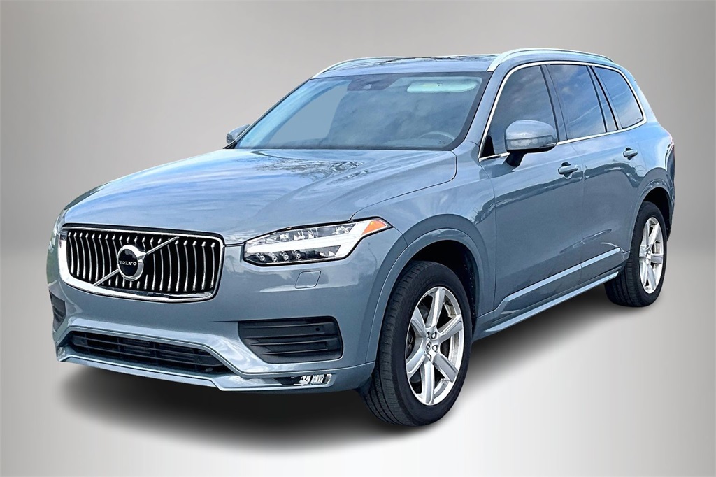 2021 Volvo XC90 T6 Momentum photo 2