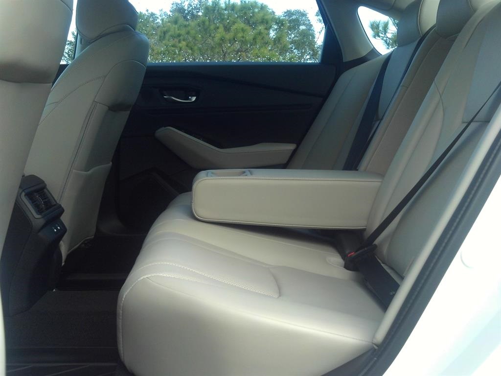 2025 Honda Accord Hybrid Touring photo 15