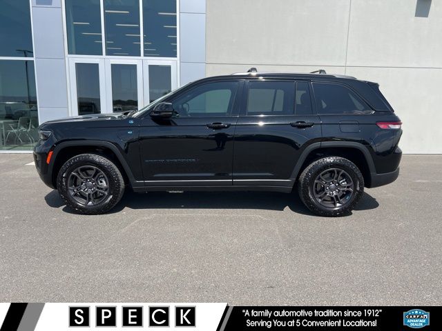 2024 Jeep Grand Cherokee Trailhawk 4xe photo 3