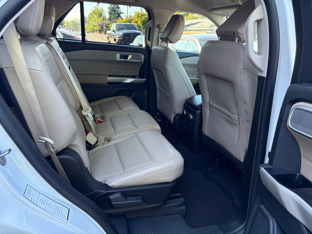 2023 Ford Explorer Limited photo 20