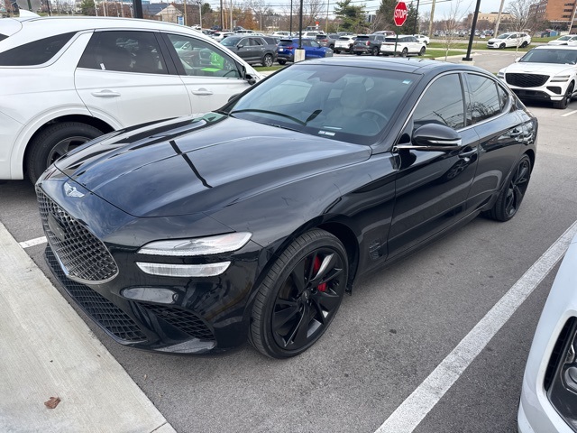 2023 GENESIS G70 Standard's photo