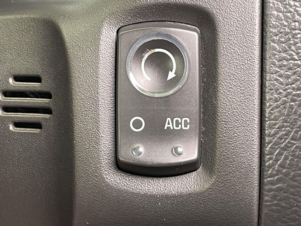 2006 Chevrolet Corvette Base photo 34