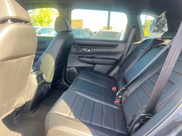 2026 Honda CR-V Hybrid Sport-L photo 18