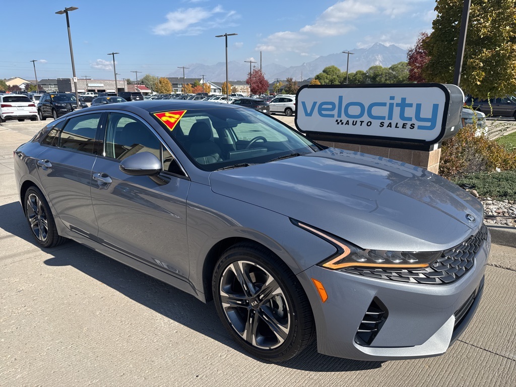 2021 Kia K5 EX's photo