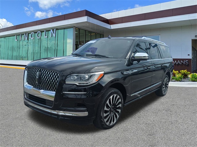 2024 Lincoln Navigator Black Label photo 8