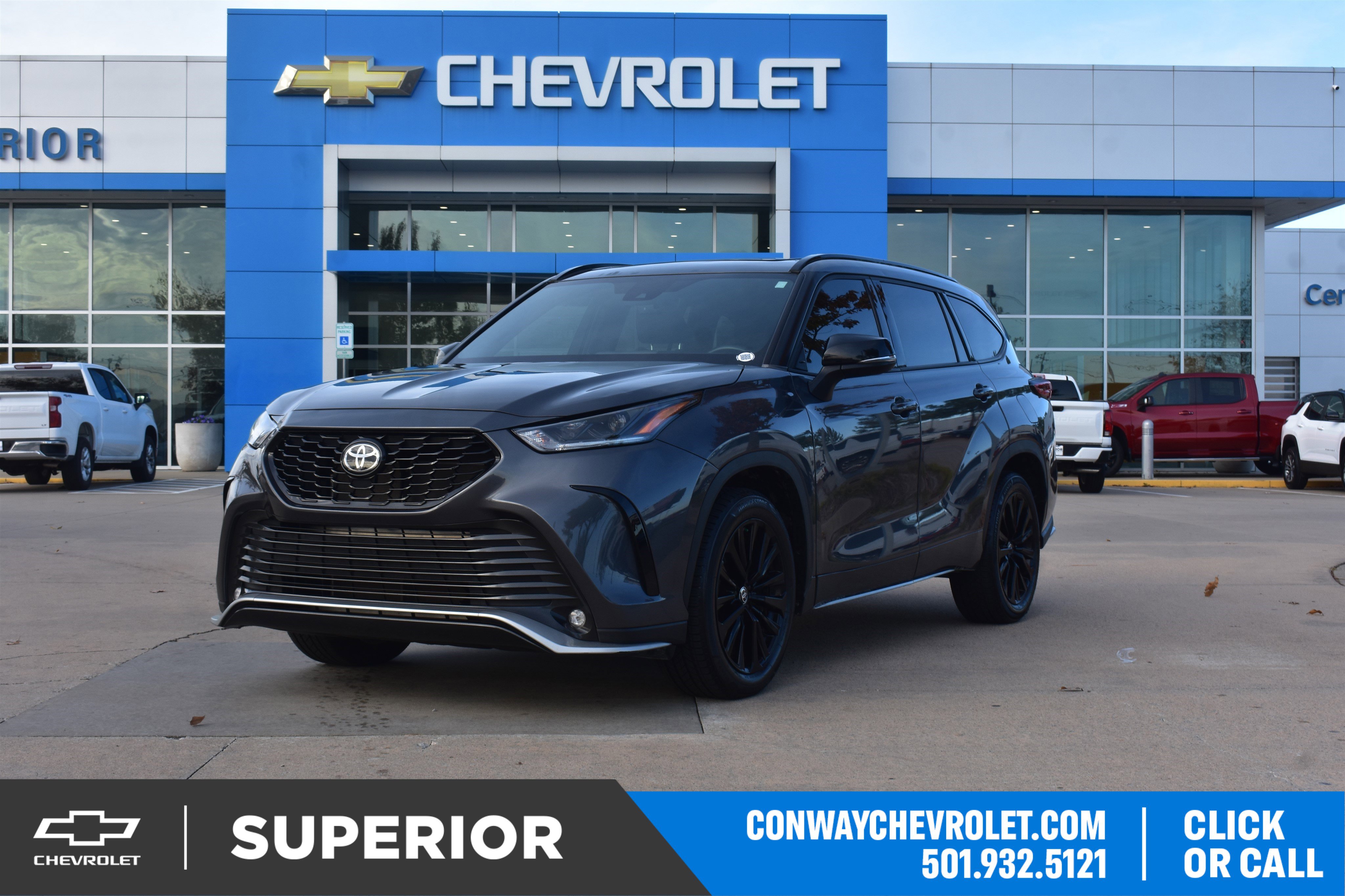 2023 Toyota Highlander XSE's photo