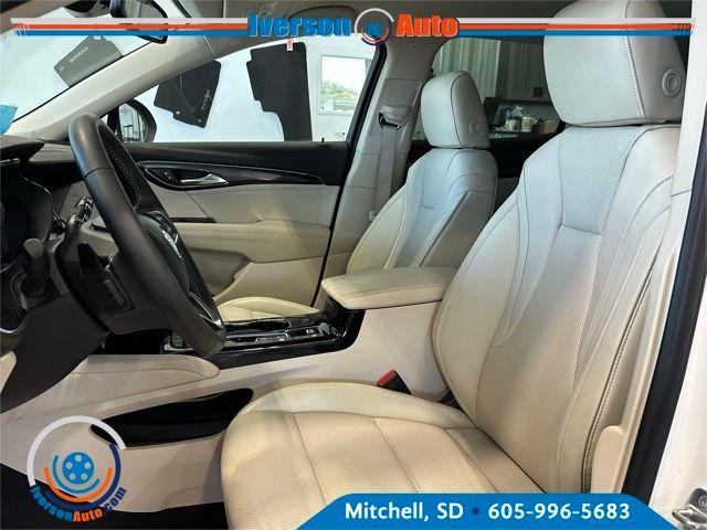 2023 Buick Envision Essence photo 14