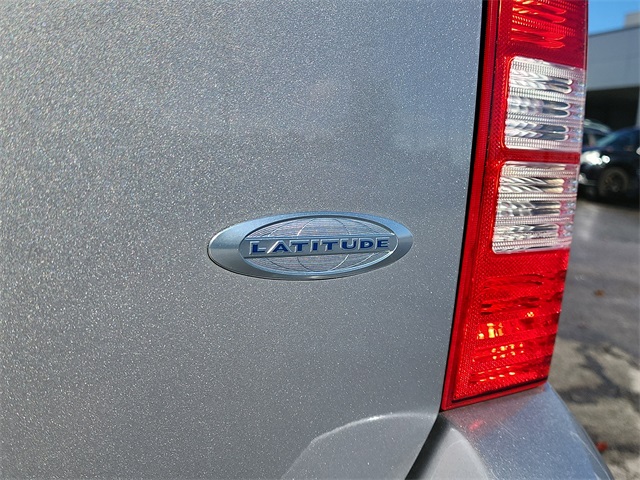 2015 Jeep Patriot Latitude photo 4