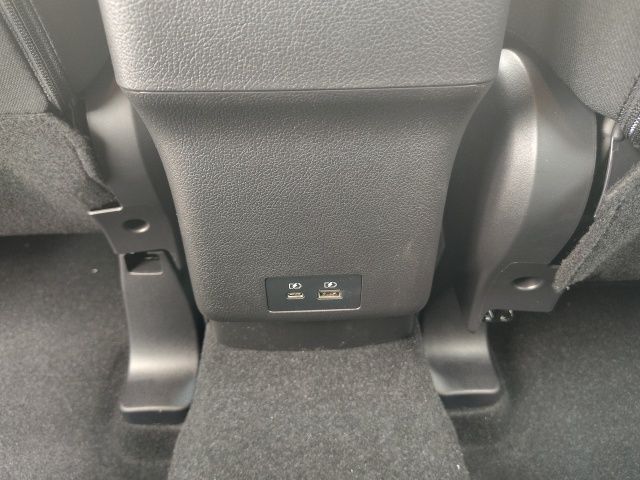 2025 Mitsubishi Outlander Sport LE photo 24