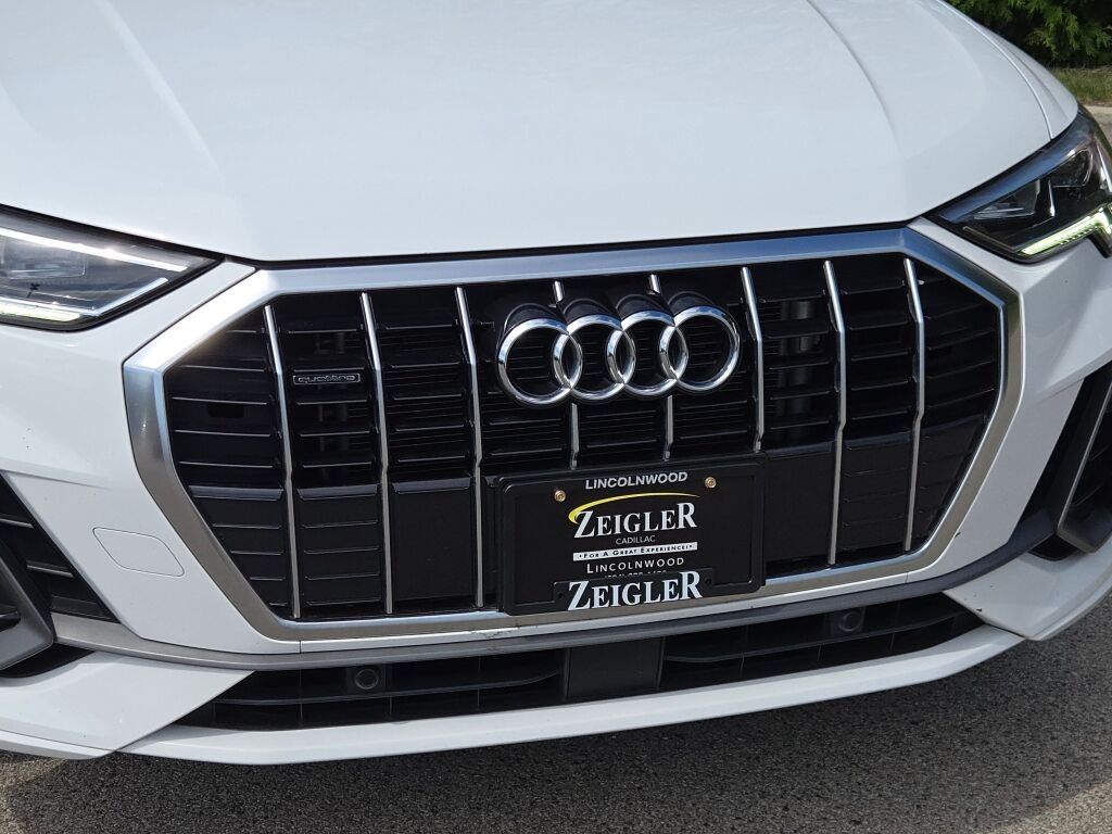 2023 Audi Q3 45 TFSI S line Premium photo 6
