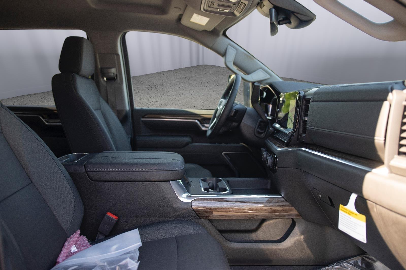 2026 Chevrolet Silverado LT photo 22