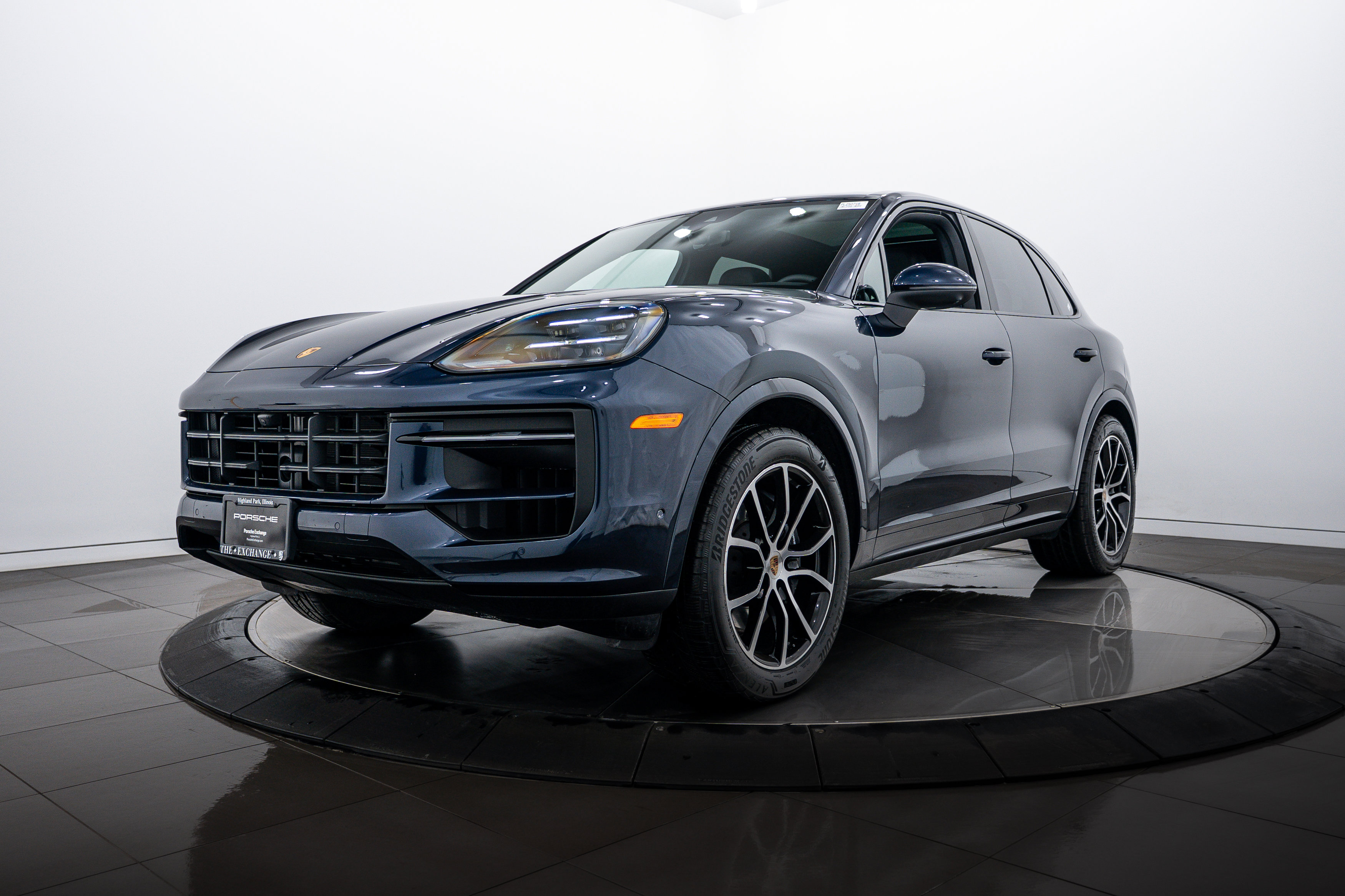 2025 Porsche Cayenne Base