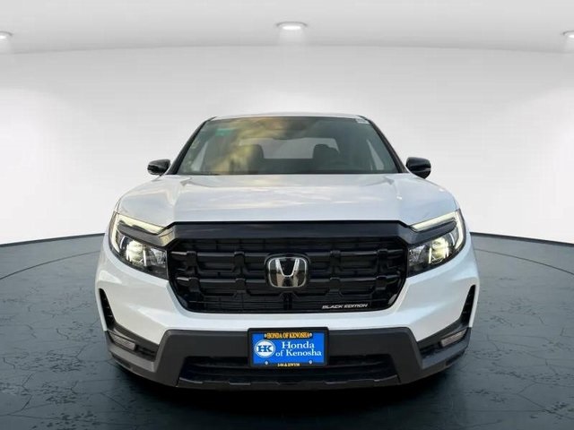 2025 Honda Ridgeline Black Edition photo 2