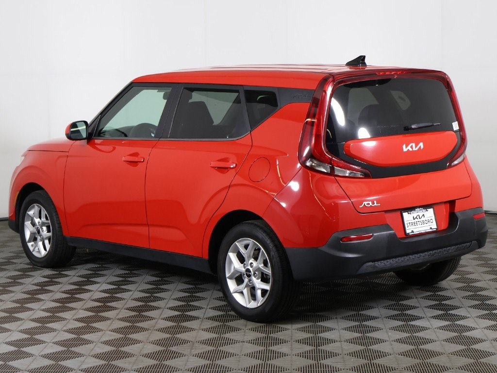 2022 Kia Soul LX photo 5