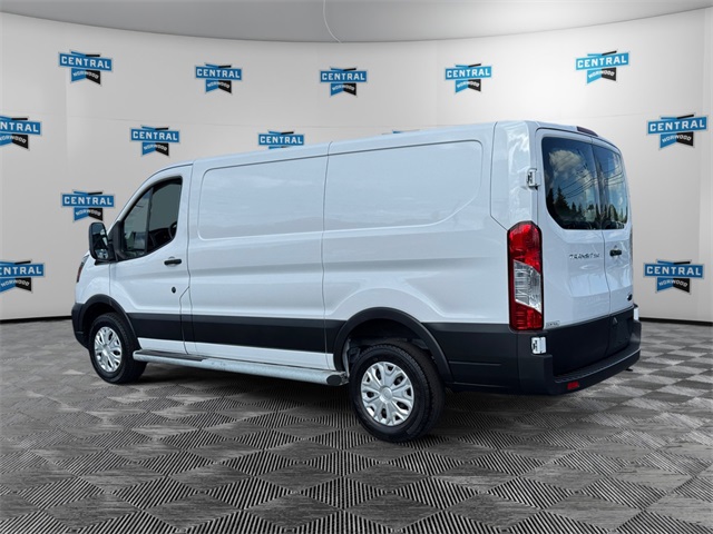 2024 Ford Transit photo 3