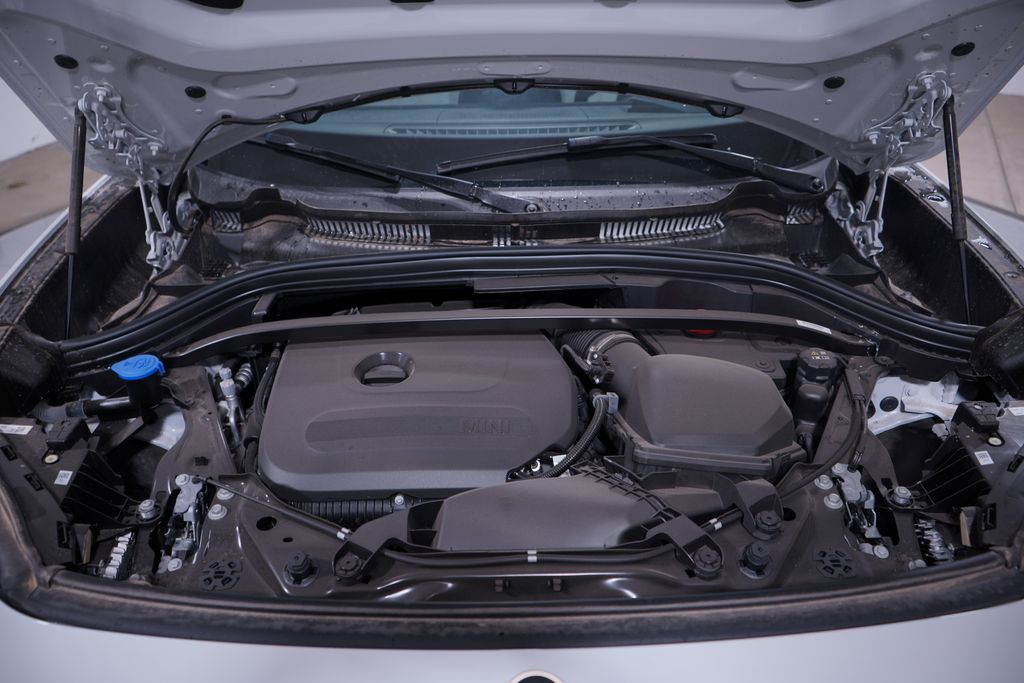 2025 Mini Countryman ALL4 Signature photo 13