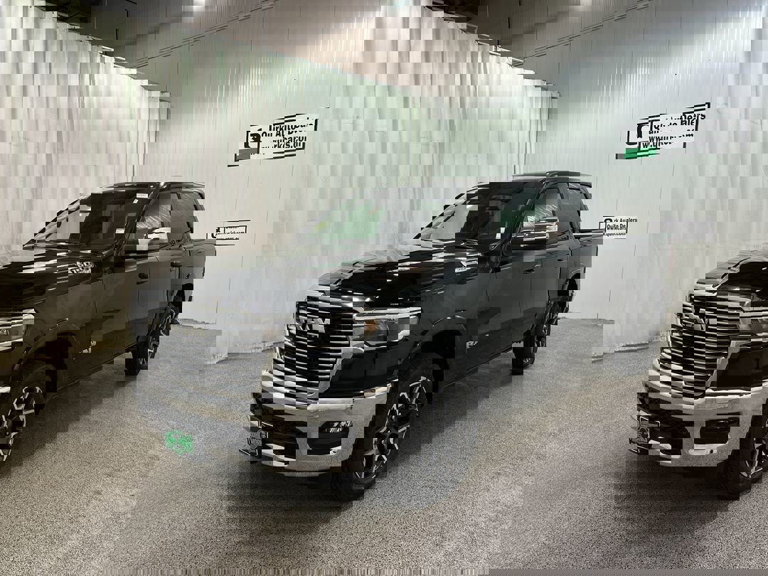 2026 Ram 1500 Laramie photo 4