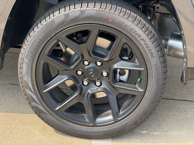 2026 Ram 1500 Laramie photo 40