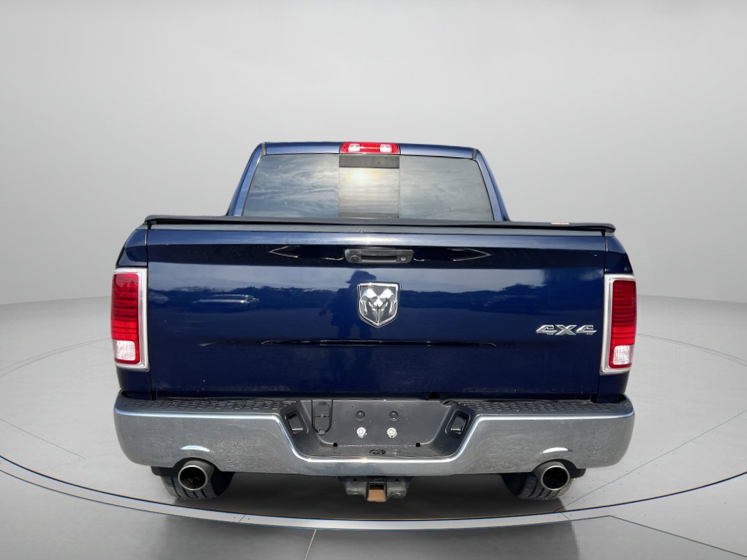 2017 Ram 1500 Laramie photo 4