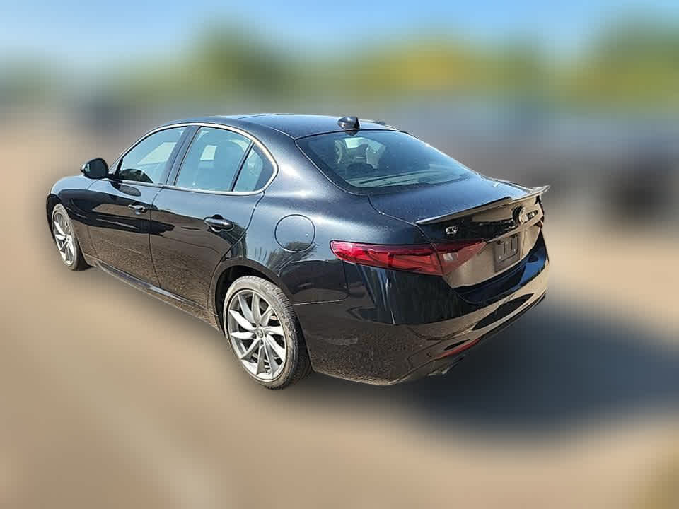 2022 Alfa Romeo Giulia SPRINT photo 5