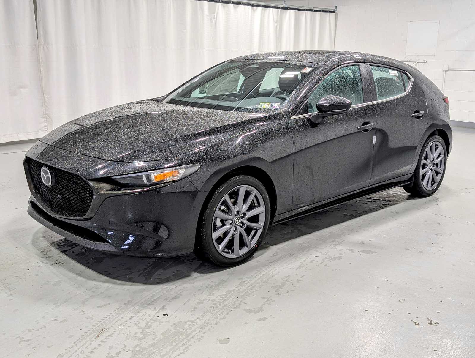 2025 Mazda Mazda3 Preferred's photo