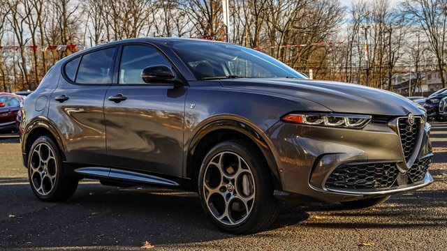 2024 Alfa Romeo Tonale TI's photo