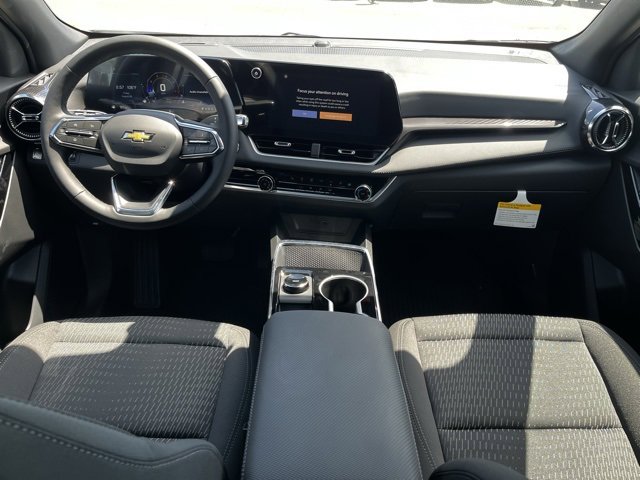 2026 Chevrolet Equinox LT photo 13