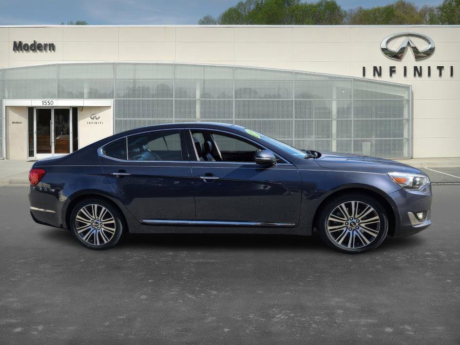 2014 Kia Cadenza Premium photo 3