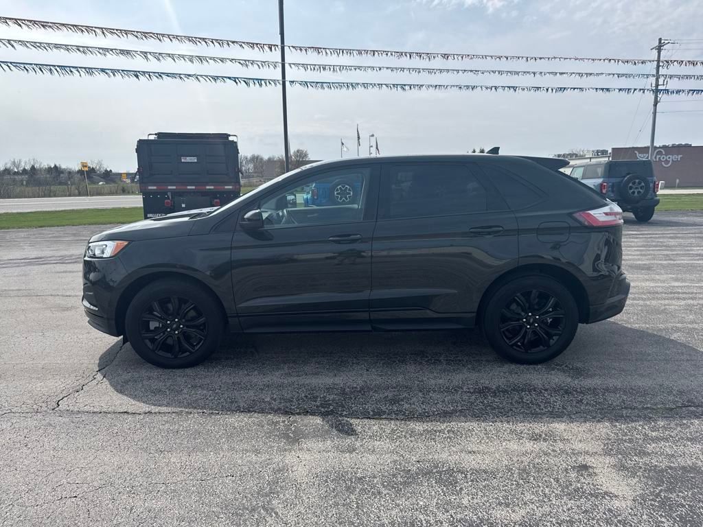 2024 Ford Edge SE photo 3