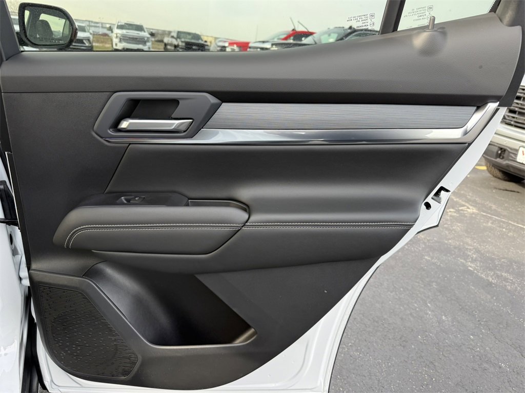 2026 GMC TERRAIN - Image 31