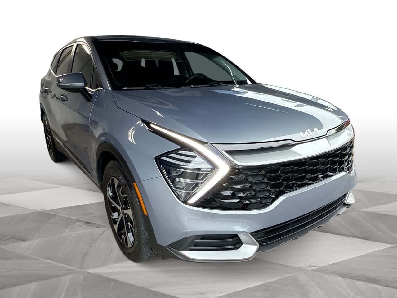 2024 Kia Sportage EX photo 2