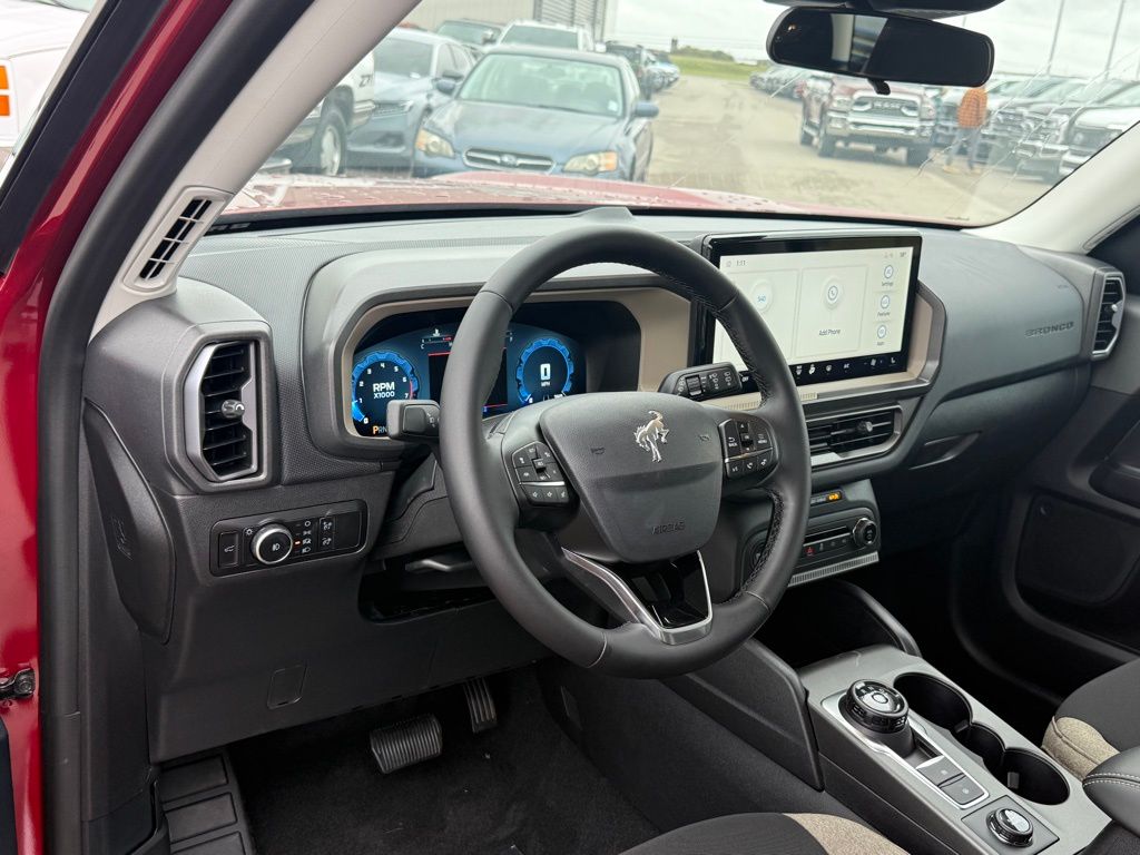 2025 Ford Bronco Sport Big Bend photo 2