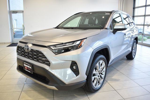 2024 Toyota RAV4 Limited photo 4