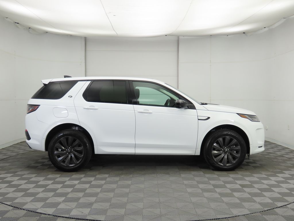 2025 Land Rover Discovery Sport S photo 3
